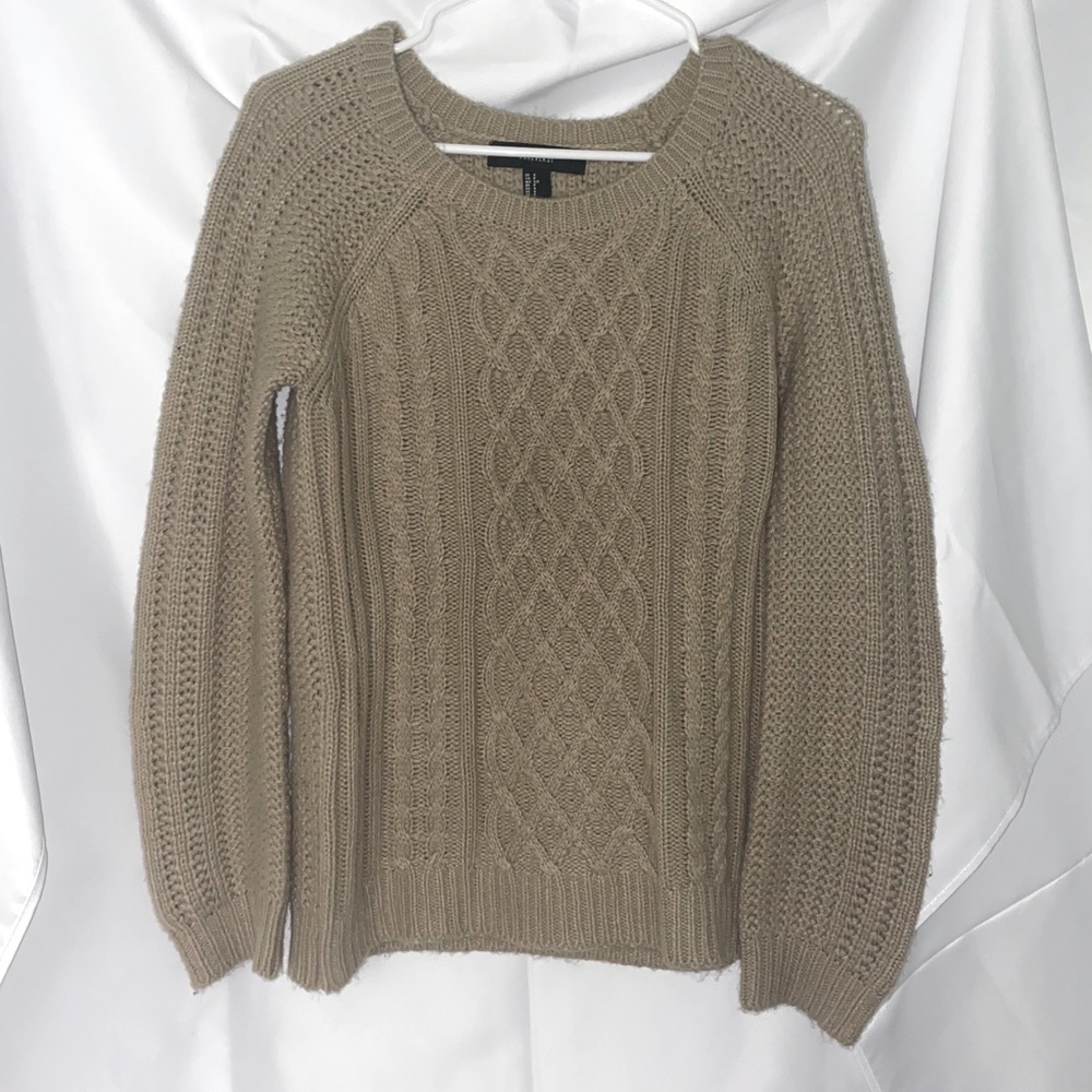 Beige comfy sweater 💗